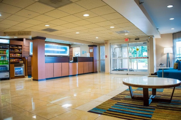 Fairfield Inn & Suites by Marriott Knoxville/East image 3